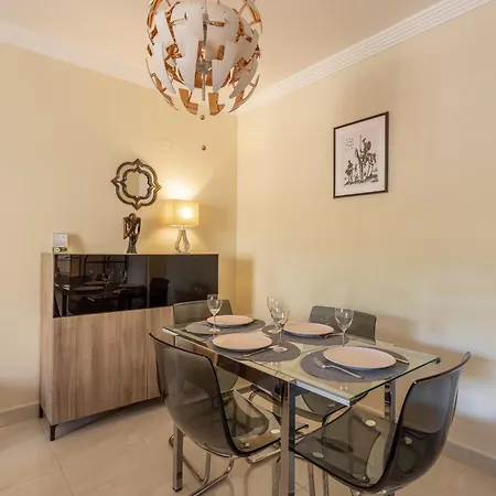 Διαμέρισμα Brisas De Almayate *